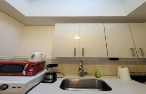 Four Bedroom Prime Furnished Rental, June To Aug 90 Days Stay Required - Foto 10