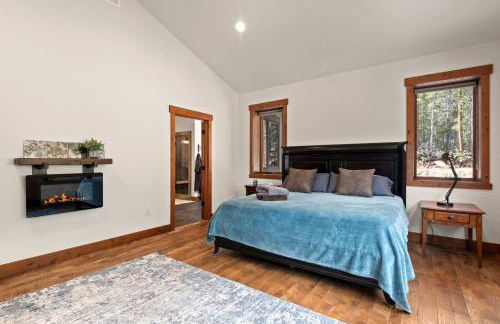 34 Acre Escape Games Hiking Pool Table Bicycles - Foto 25