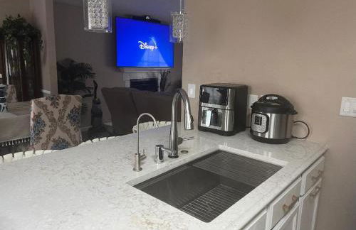 Smart Entire Loft, 3 br, 2 bath, with 3 tv - Foto 10