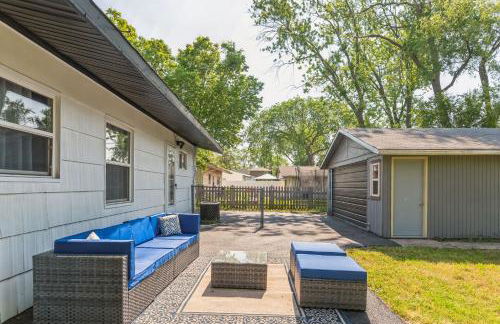 Charming Contemporary Family Home home - Foto 28