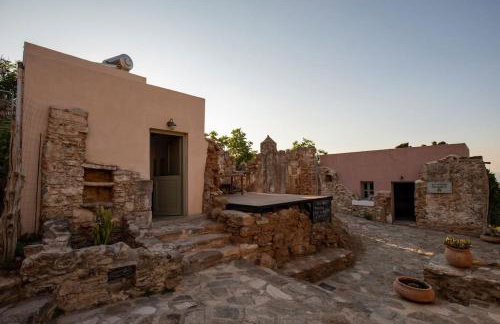 Renovated old traditional House - Photo 14