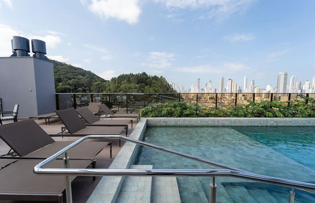 The Spot One By Xtay - Photo 31