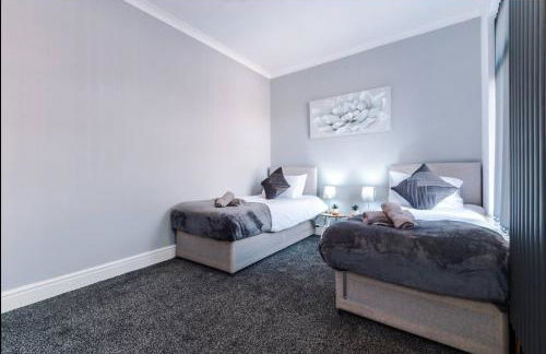 Modern & Cozy 3BR House - Sleeps 8 - Foto 20