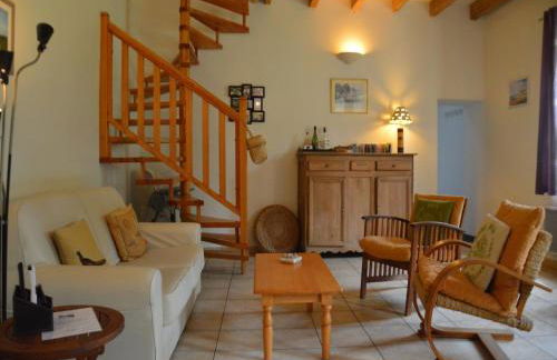 Cottage in Wierre-Effroy near Forest - Foto 9