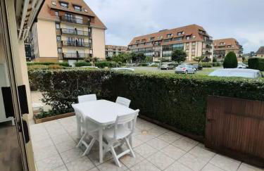 Appartement en rez-de jardin à 50m de la mer! - Photo 7