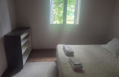 Maison confortable à Comps-la-Grand-Ville avec jardin - Photo 13