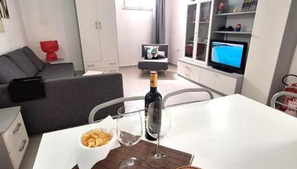 Casa Blanchette - Photo 1