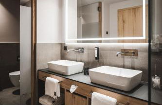 AhriaPura - Photo 44