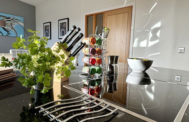 Your Space Apartments - The Hamilton's - Photo 18