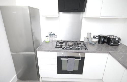 3 BR- King size bed, Netflix, Garden FREE Parking - Foto 27