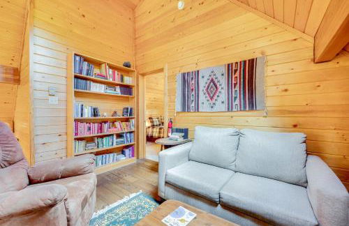 4 Mi to RMNP Allenspark Cabin with Wraparound Deck! - Foto 19