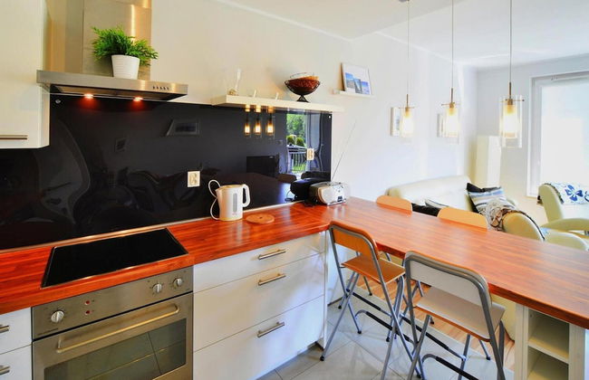 Comfortable Apartment, Ground Floor, Balcony - Photo 4