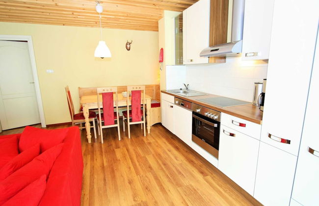 Cozy Apartment in Sankt Margarethen im Lungau near Ski Lift - Foto 6