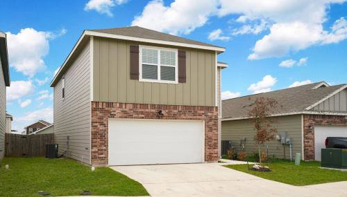 Rare Find Luxurious Home Sleeps 13 with Family Fun - Foto 2