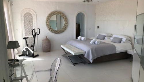 El Cortijo - Photo 5