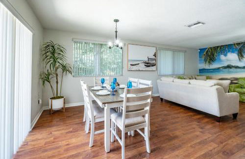 Coastal Cabana in Lakeland with King Bed - Foto 27