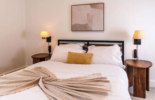 Luxury Downtown Apt with Parking, Gym, and Lap Pool - Foto 11