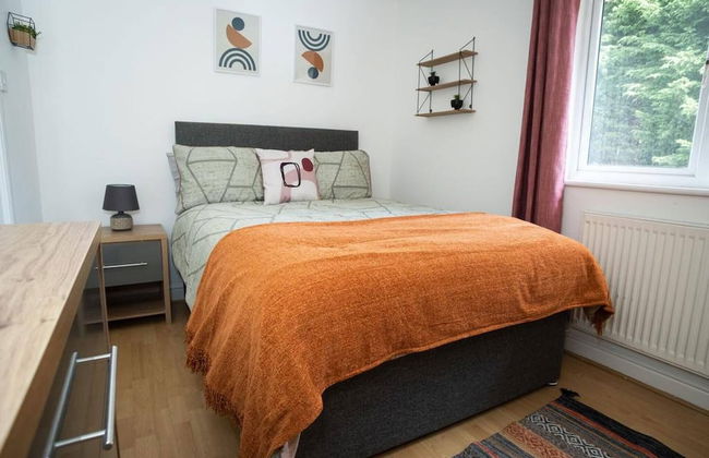 Lovely 2bedroom Home in Haydock With Free Parking - Foto 4