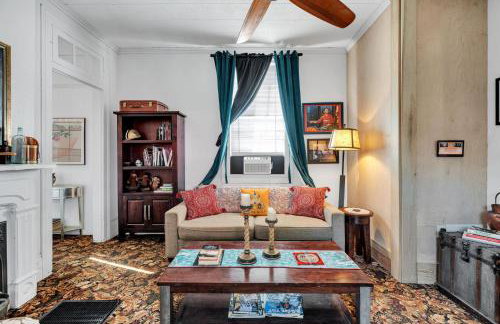 Historic Bywater 2BR w Pets & Parking - Foto 1