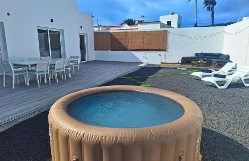 Casa Doña Juana - Villa de 4 dormitorios con jacuzzi y gran zona exterior - Foto 9