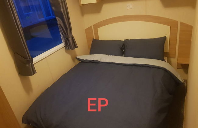 Lovely 3-bed Caravan in Towyn - Foto 2