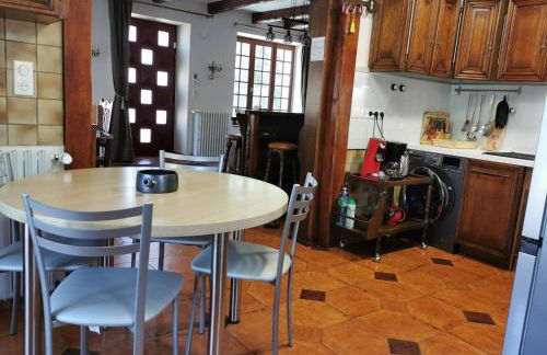 Familial House Dellac-Mathieu in mountain village Cantal - Foto 9