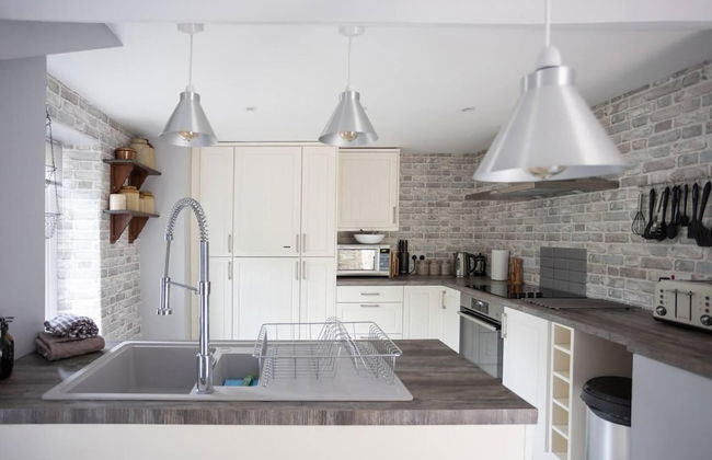 Cosy, Tranquil, Fully Equipped & Beautiful Garden - Foto 31