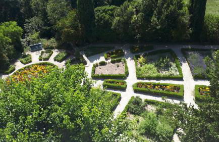 LA GARDE ADHEMAR, L'escalier Médiéval - Foto 61