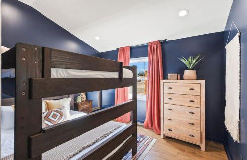 Chic and Cozy - Walk to Bars, Coffee, and Restaurants - Foto 25