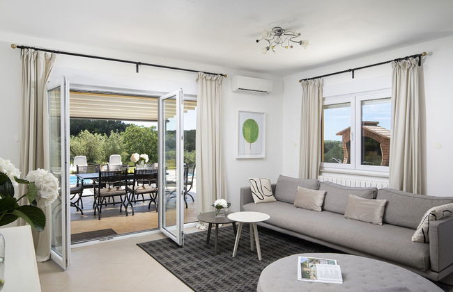 Villa in Sorici With Private Pool - Foto 14