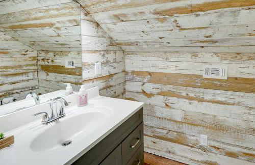 Sip, Fish and Relax Fireside Serene Schulenburg Gem - Foto 24