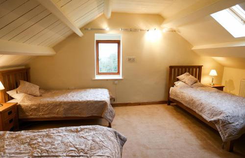 Ridge Hall - Photo 53