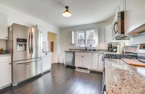 Steps to Dtwn! Suttons Bay Retreat Near Wine Trail - Foto 10