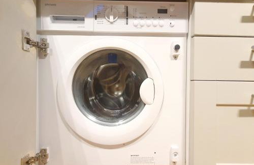 Edinburgh 2-Bedroom Cottage with Parking - Ground Floor - Foto 17