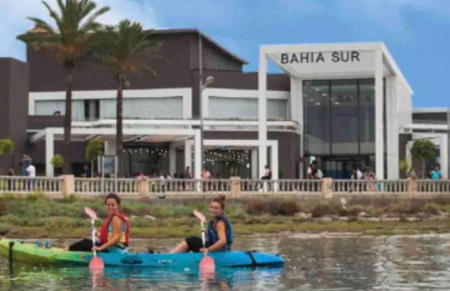 Renovated and Newly Furnished 3 Bedroom Apartment - Foto 23