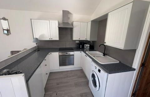 Brook Farm Cottage with Hot Tub - Parking for 2 cars - Foto 9