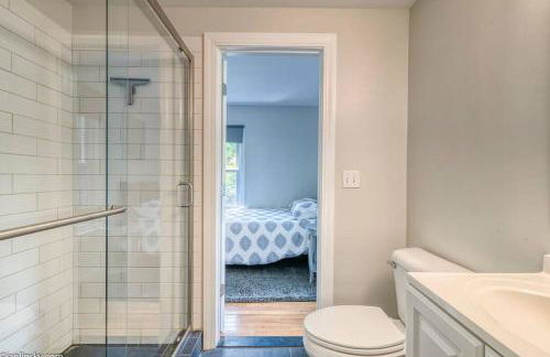 Spacious 4-Bedroom Near Downtown and UM Stadium - Foto 7