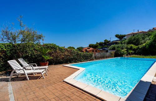 Villa Tamagna - Swimming Pool, Barbeque, Garden - Photo 32