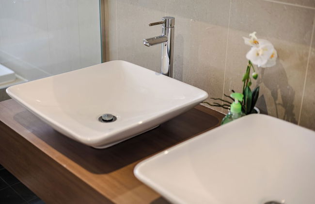 StayAU Magnificent Lakefront Villa - Foto 40