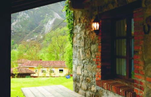 La Rotella, calma al lado de Cangas de Onís - Foto 14