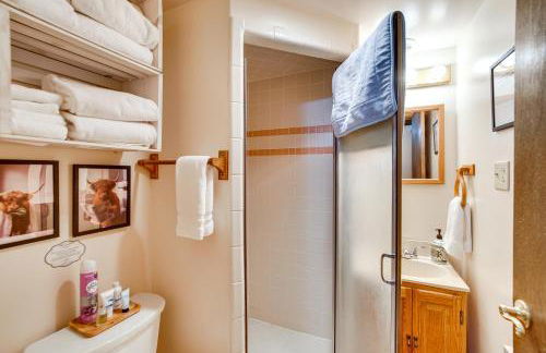 Mtn-View Cabin with Horse Pasture in Koosharem - Foto 46