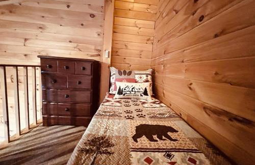 Serenity Escape Treehouse on 14 acres near Little River Canyon - Foto 48