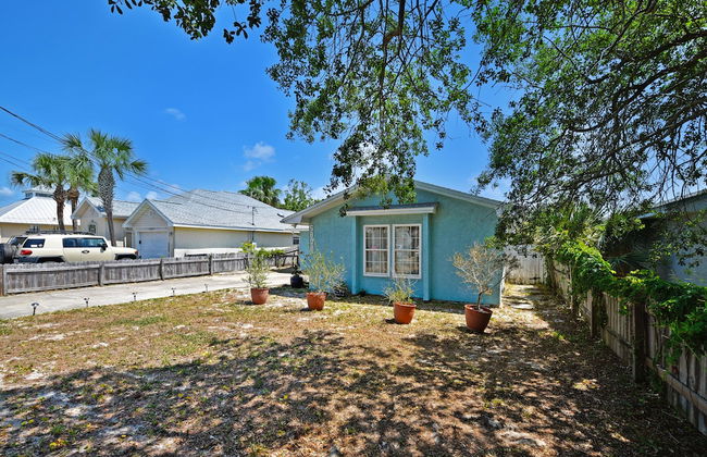 Emerald Sunset by Book That Condo - Photo 42