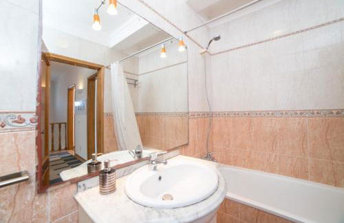 BmyGuest - Casa da Hera Villa Meco - Foto 20