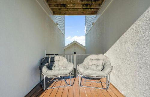 PCB Sleeps 22! 2 Homes, 2 Pools, 2 Mini Golf - Foto 51