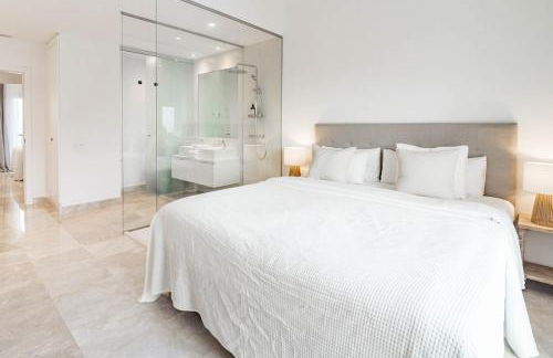 PA18- Stunning flat gym indoor and outdoor pool - Photo 22