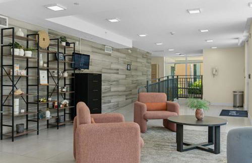 Roami at Grove 27 - Photo 82