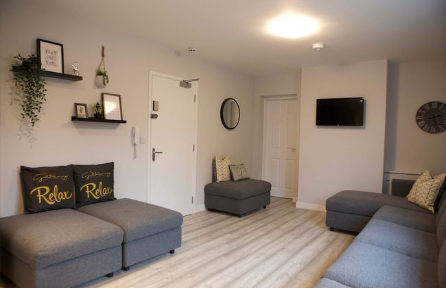 The Mancunian The Gathering Sale - Photo 27