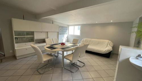 Maison plain-pied 3 ch avec sdb privatives, cour et jardin, proche Blois et châteaux de la Loire - FR-1-491-424 - Foto 3