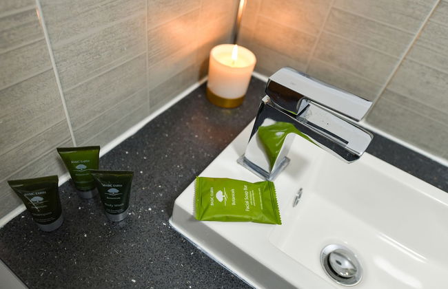 Long Eaton Modern 4bed House - Foto 42